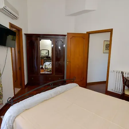 Giuliana Guest house *